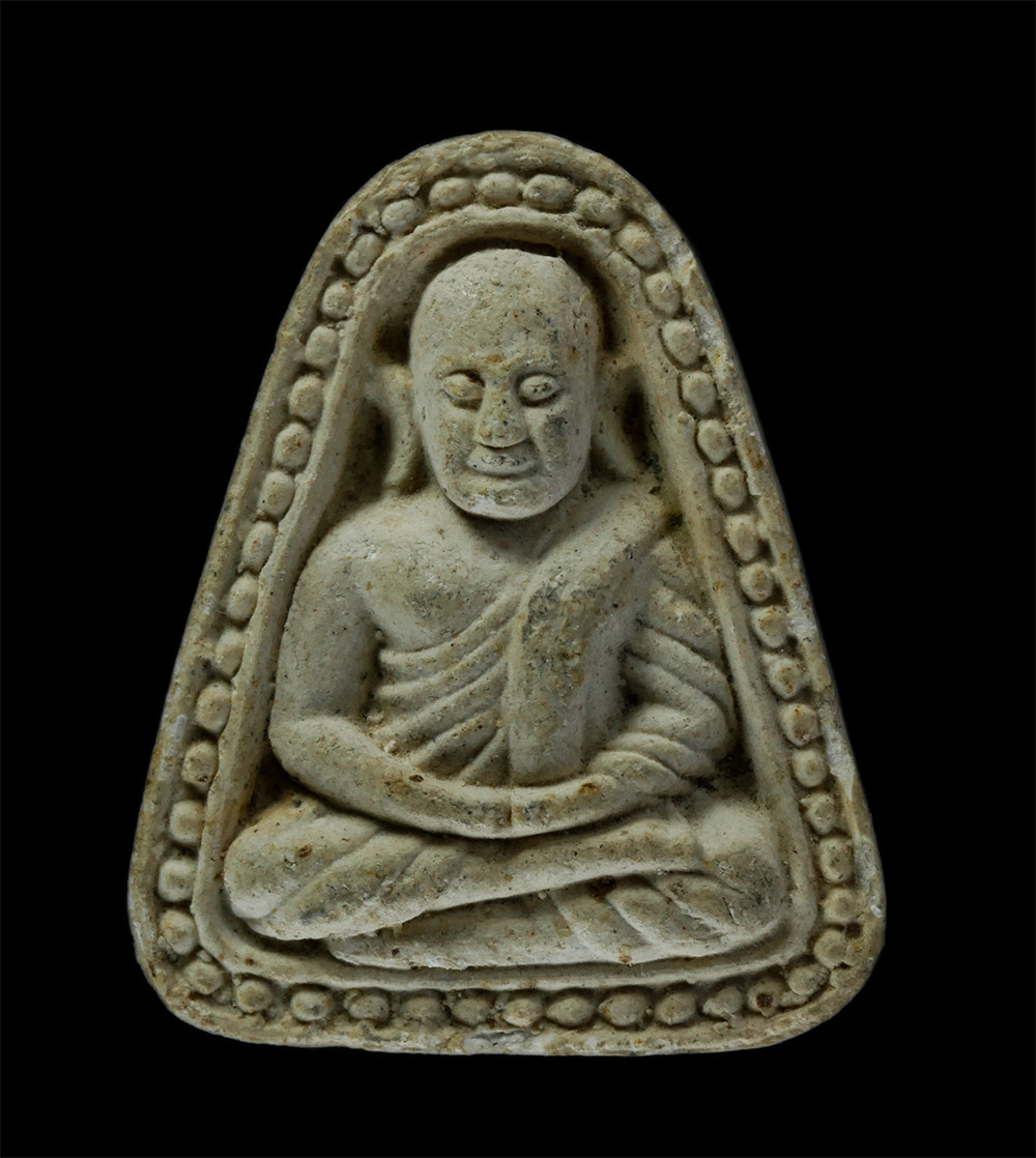 17Aug24 (306)p.jpg - พระผงหลวงพ่อเงิน วัดบางคลาน จ.พิจิตร รุ่นสร้างเจดีย์ 9 ยอด ปี2533 เนื้อผงพุทธคุณ ผงว่าน พระเก่าสวย มวลสารดี พิธีใหญ่เข้มขลัง  | https://kamulet.in.th